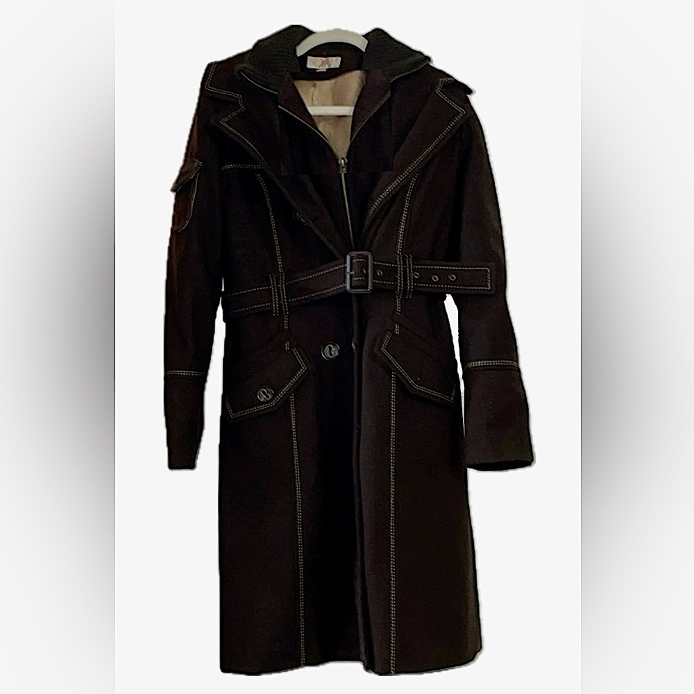Faithful Ministries, Co. & Works gently LOVED JLO gen qlty coat of brown color!